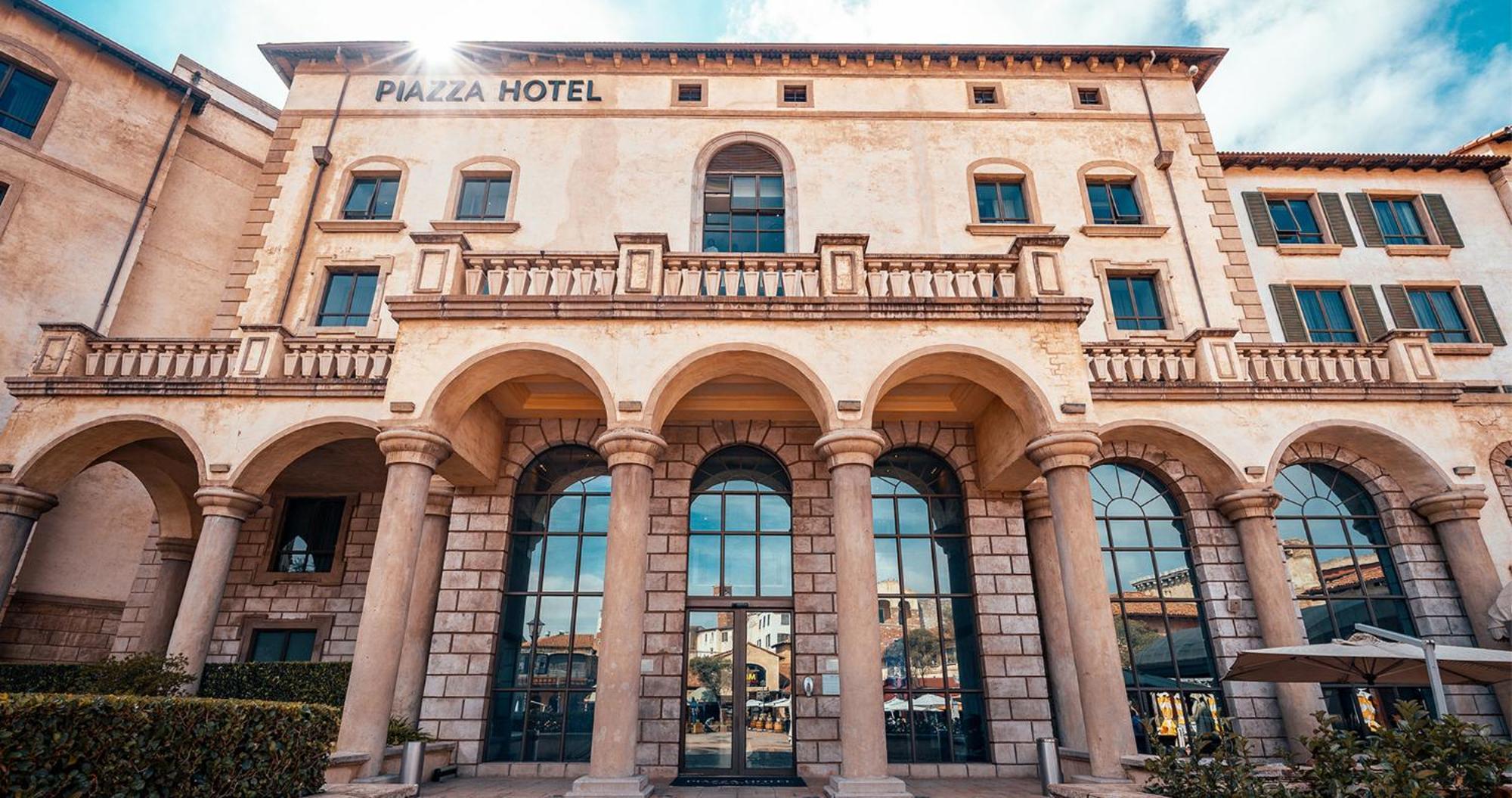Hotel Piazza Montecasino 3*